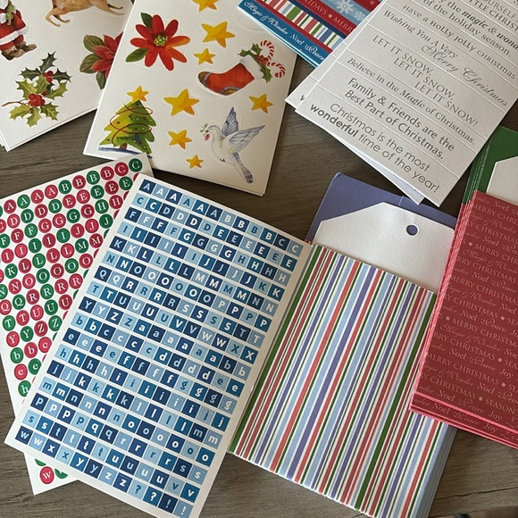 Colorful Holiday Card Crafting Set - Picture 5 of 9